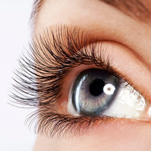 Stærke & Smukke Øjenvipper? Jeg Kender Den Nemme Vej!