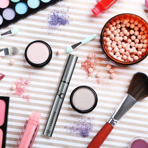 Lashcode Eyelash Serum har fået TABTE VIPPER til at vokse tilbage!